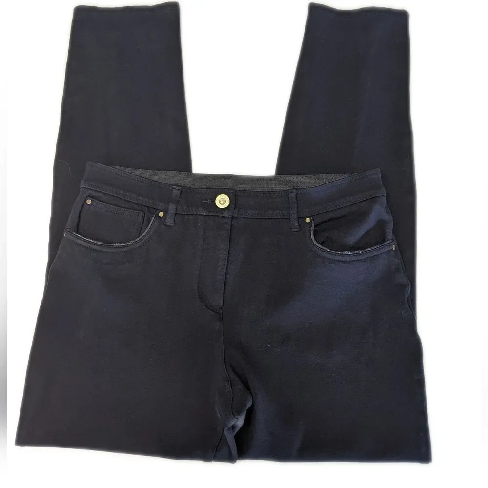 Chico's So Slimming very black rayon/nylon/spandex pull-on waist pants 0.5
